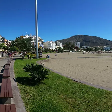 Apartamento Ohana ático Avenida Chayofita Los Cristianos (Tenerife)