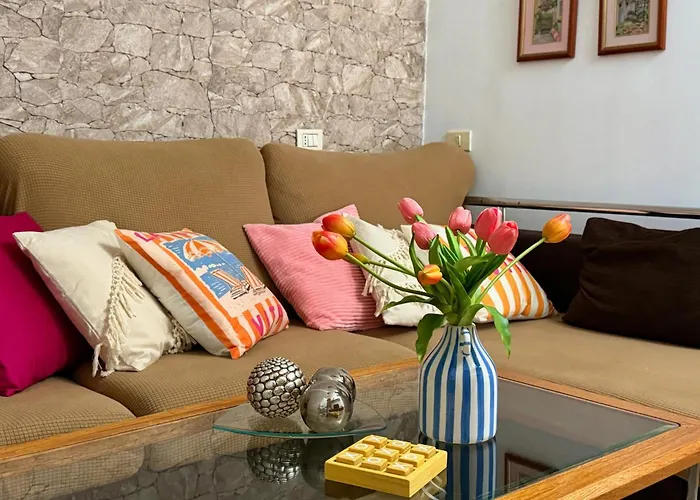 Ohana ático Avenida Chayofita Los Cristianos (Tenerife)