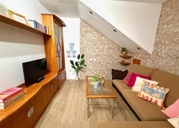 Apartamento Ohana ático Avenida Chayofita Los Cristianos (Tenerife)