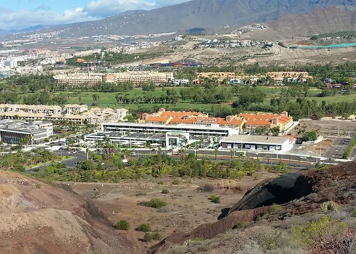 Apartamento Ohana ático Avenida Chayofita Los Cristianos (Tenerife)